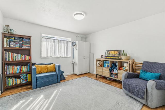 2030 Sargent Avenue, Klamath Falls, OR 97601