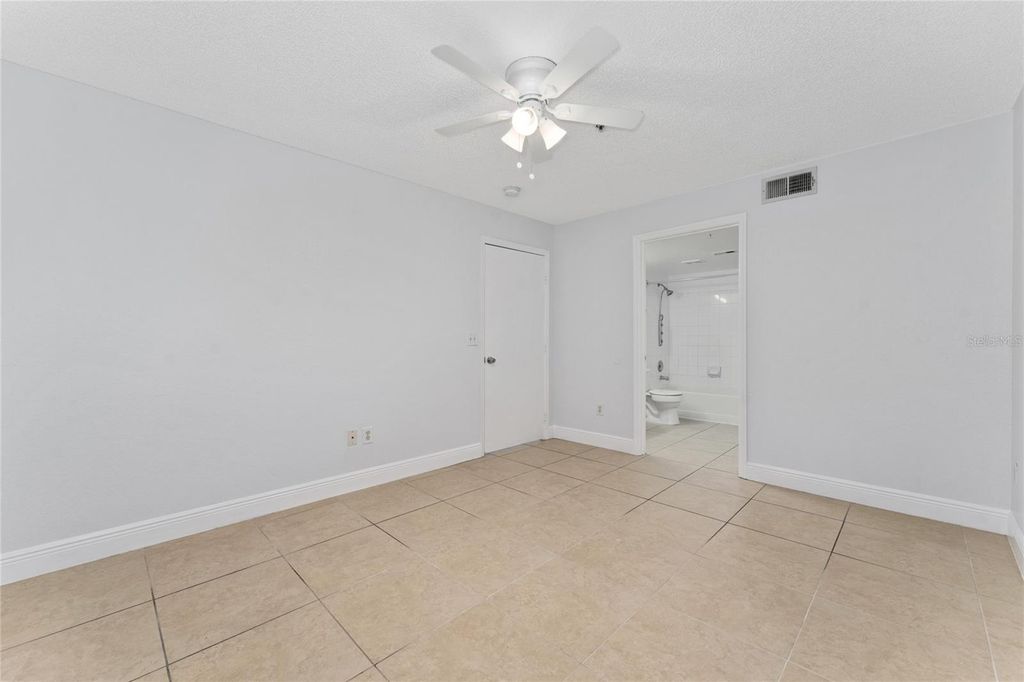 Image 18 of property listing at 2203 KEY WEST COURT 436, Kissimmee, FL 34741