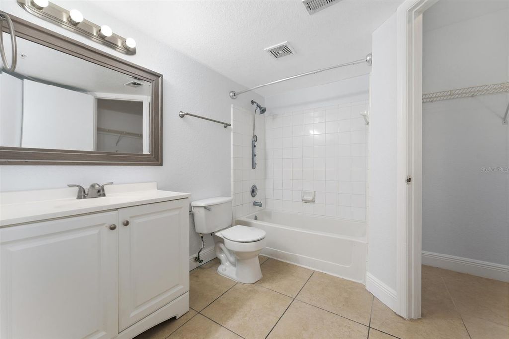 Image 19 of property listing at 2203 KEY WEST COURT 436, Kissimmee, FL 34741