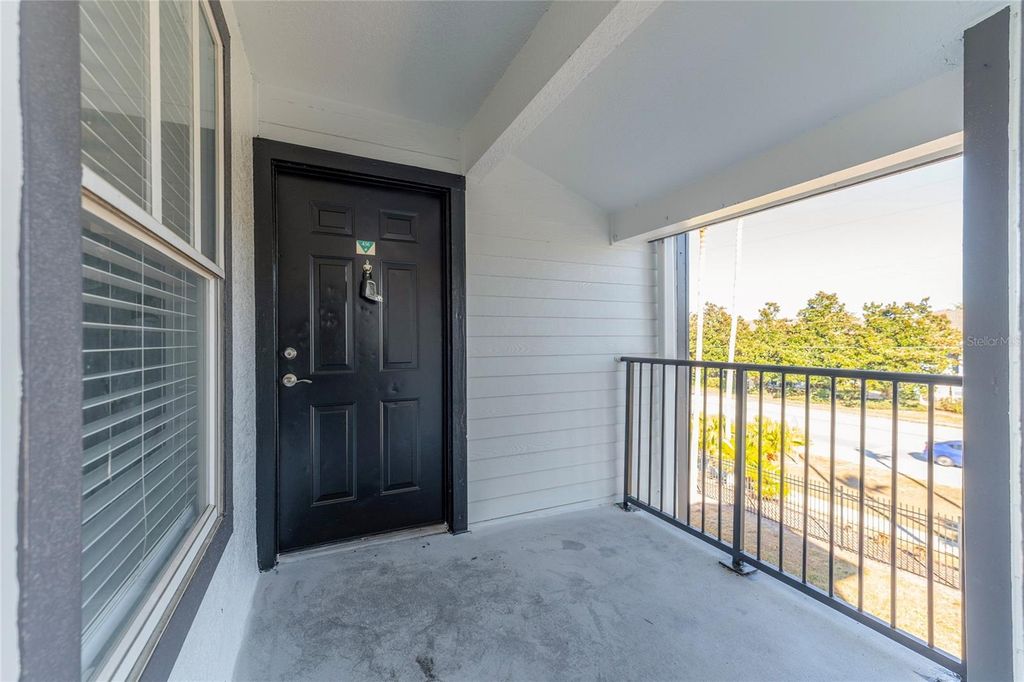 Image 5 of property listing at 2203 KEY WEST COURT 436, Kissimmee, FL 34741