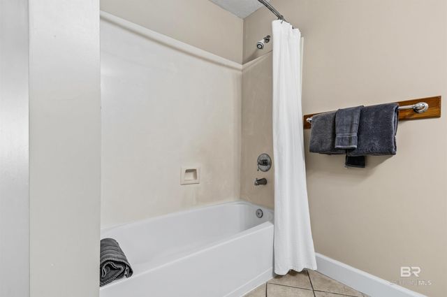 401 E Beach Boulevard 1704, Gulf Shores, AL 36542