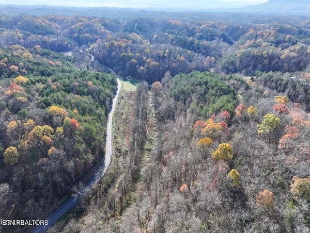 873 Indian Gap Rd, Sevierville, TN 37876