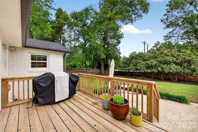 4023 Firethorne Road, Charlotte, NC 28205