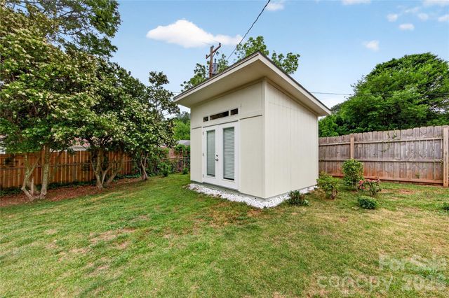 4023 Firethorne Road, Charlotte, NC 28205