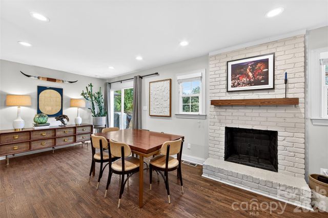 4023 Firethorne Road, Charlotte, NC 28205