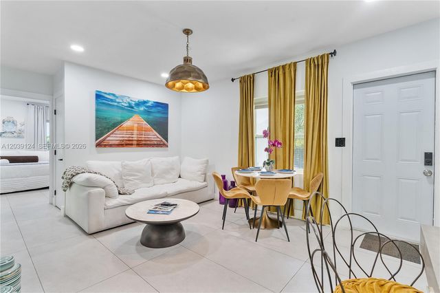 8270 NE 1st Pl 2, Miami, FL 33138