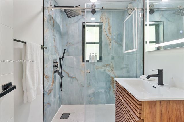 8270 NE 1st Pl 2, Miami, FL 33138