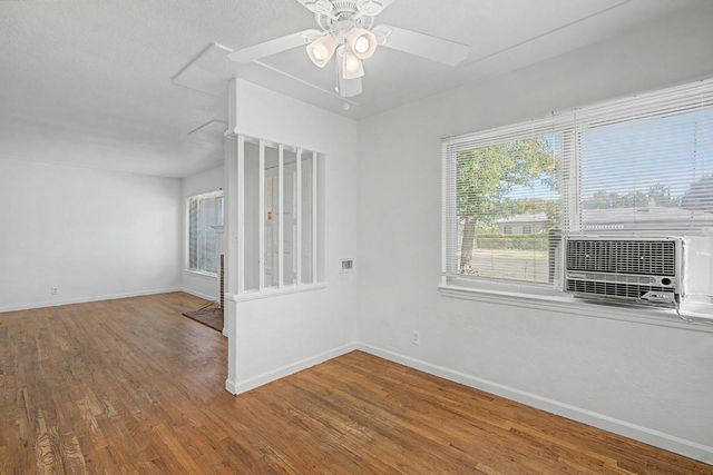 2306 E Dayton, Fresno, CA 93726