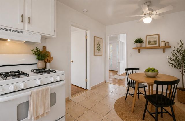 2306 E Dayton, Fresno, CA 93726