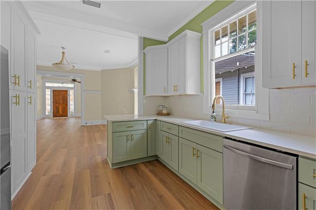 1559 Bruister Street, Mobile, AL 36604