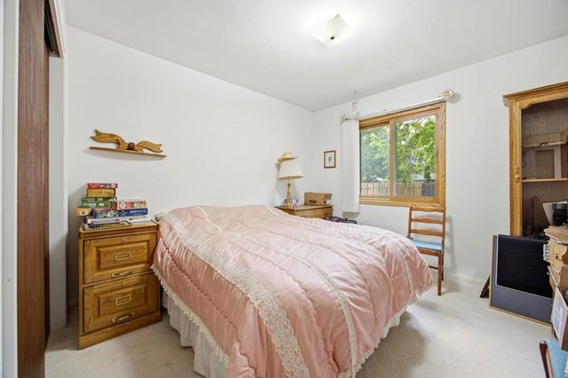 901 2nd Street E, West Fargo, ND 58078
