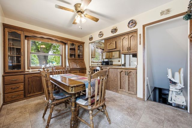 901 2nd Street E, West Fargo, ND 58078