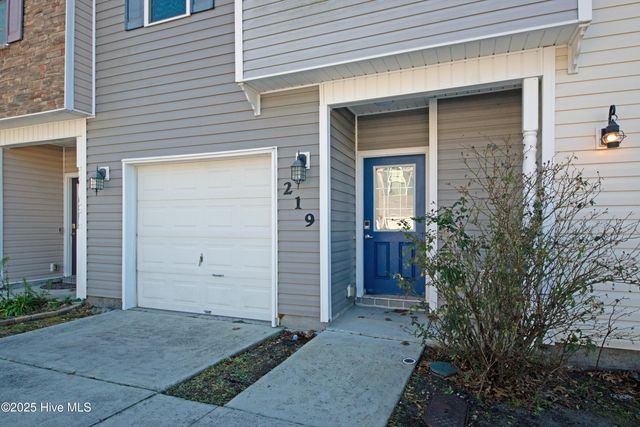 219 Caldwell Loop, Jacksonville, NC 28546