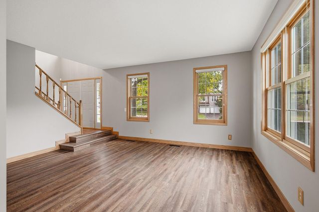 12645 Durango Place, Apple Valley, MN 55124