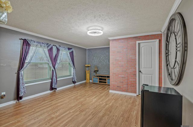 9450 Bueche Rd, Bueche, LA 70729