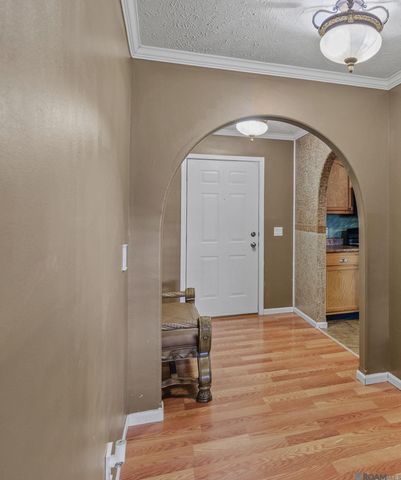 9450 Bueche Rd, Bueche, LA 70729