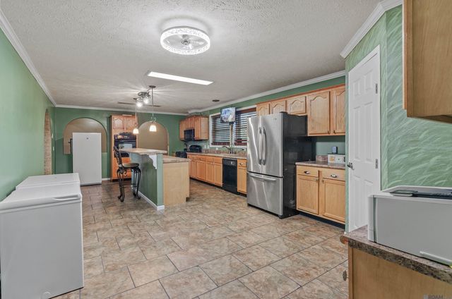 9450 Bueche Rd, Bueche, LA 70729