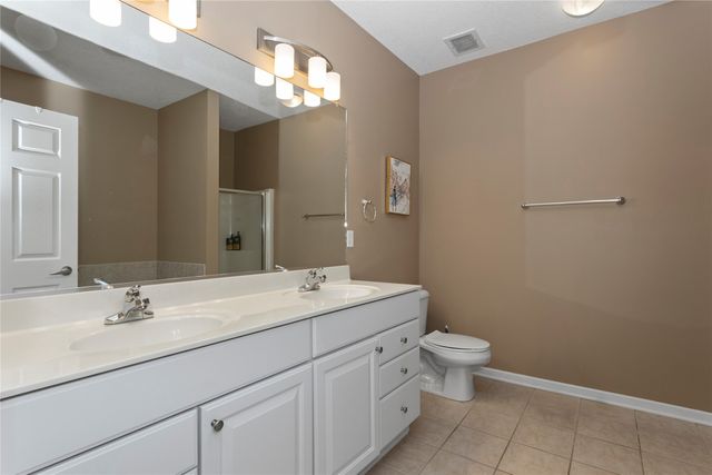 3031 Grand Avenue 116, Des Moines, IA 50312