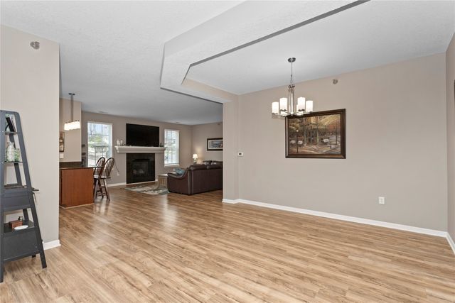 3031 Grand Avenue 116, Des Moines, IA 50312