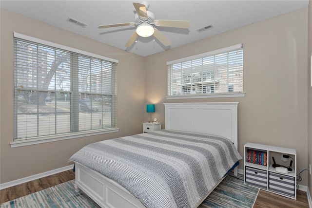 3031 Grand Avenue 116, Des Moines, IA 50312