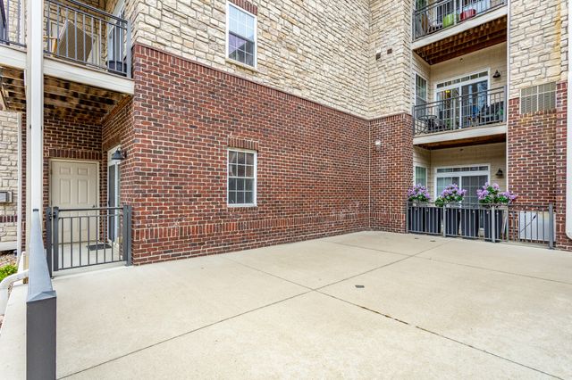 3031 Grand Avenue 116, Des Moines, IA 50312