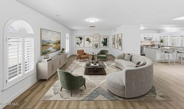 670 BLUFF CANYON Circle, El Paso, TX 79912