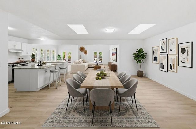 670 BLUFF CANYON Circle, El Paso, TX 79912