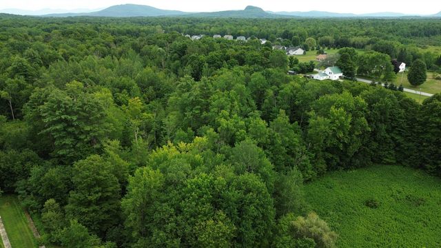 88 Sodom Road, Georgia, VT 05468