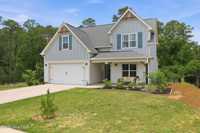 160 Falkirk Court, Carthage, NC 28327