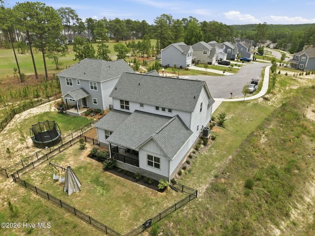 160 Falkirk Court, Carthage, NC 28327