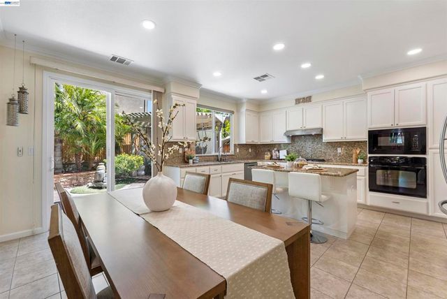 2909 Enfield St, San Ramon, CA 94582