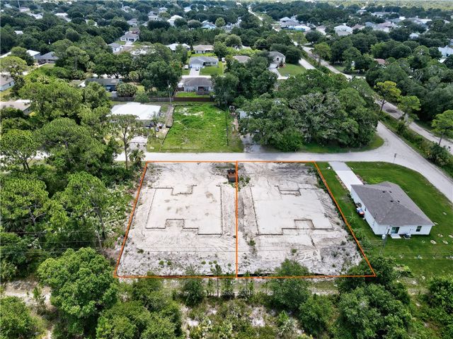 8535 105th Court, Vero Beach, FL 32967