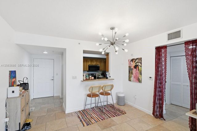 4242 NW 2nd Street 807, Miami, FL 33126