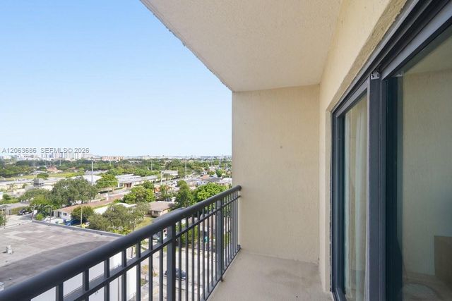 4242 NW 2nd Street 807, Miami, FL 33126