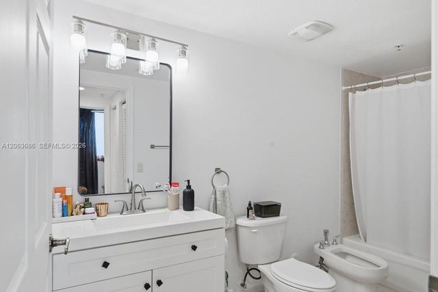 4242 NW 2nd Street 807, Miami, FL 33126