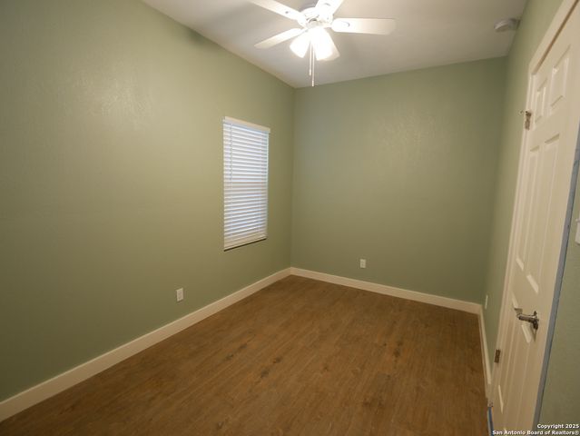 1142 W Lynwood, San Antonio, TX 78201