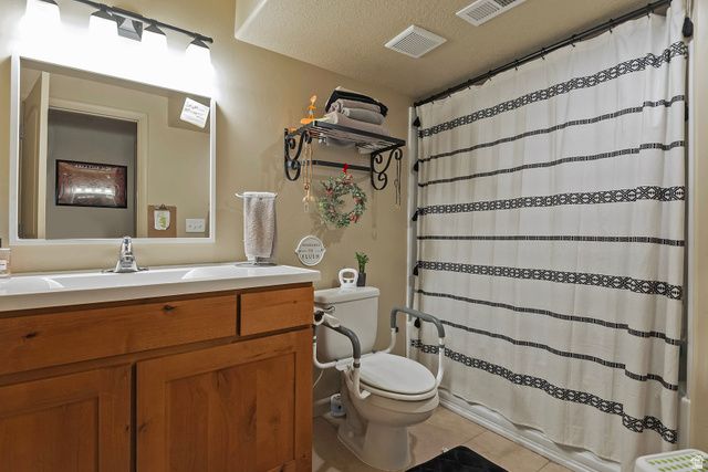 12811 S TORTOISE LN, Riverton, UT 84065