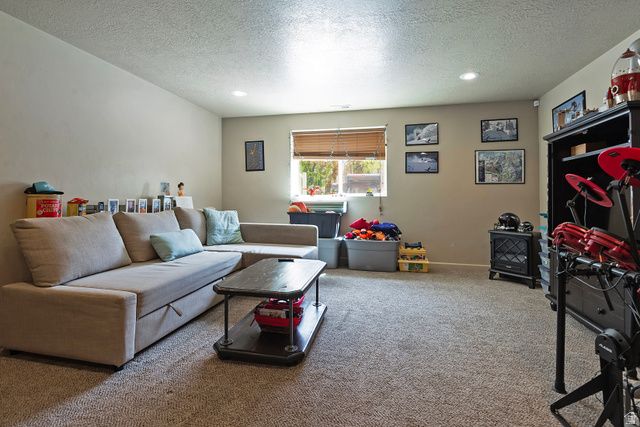 12811 S TORTOISE LN, Riverton, UT 84065