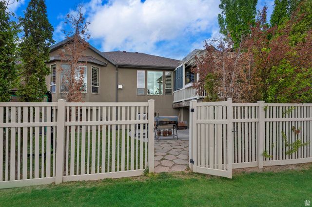 12811 S TORTOISE LN, Riverton, UT 84065