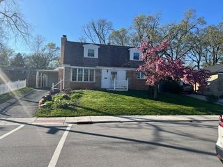 330 Oakwood Street, Park Forest, IL 60466