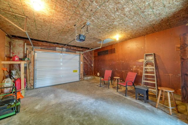 3457 Cambridge Avenue, Jackson, MI 49203