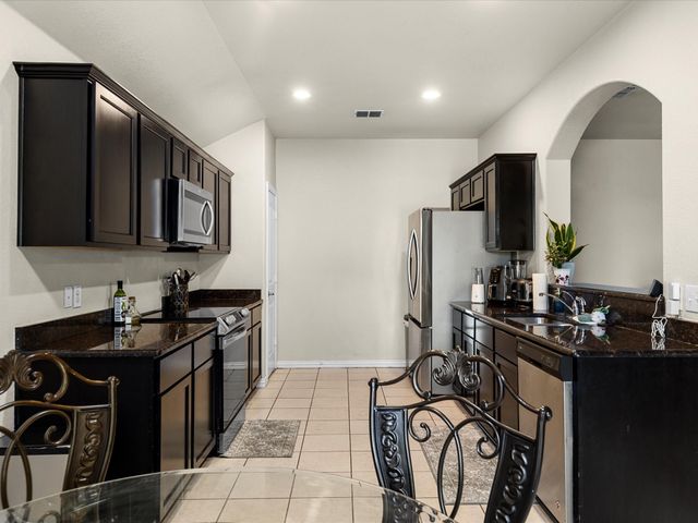 6214 Teague Drive, Dallas, TX 75241