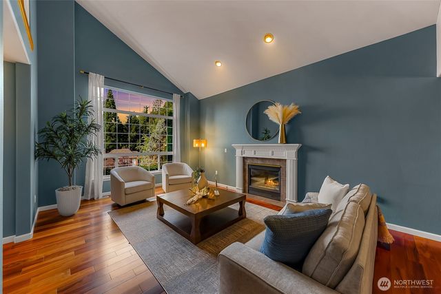 10409 NE 151st Place, Bothell, WA 98011