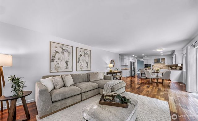 10409 NE 151st Place, Bothell, WA 98011