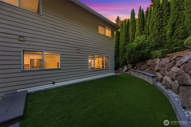10409 NE 151st Place, Bothell, WA 98011