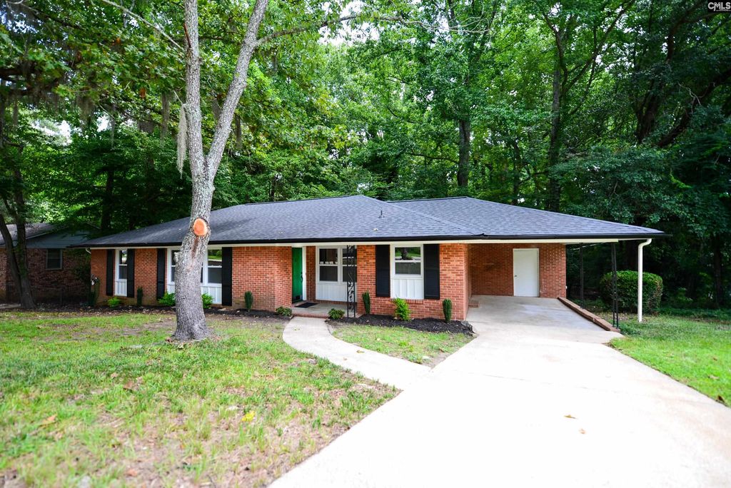 4 Valleybrook Court, Sumter, SC 29154