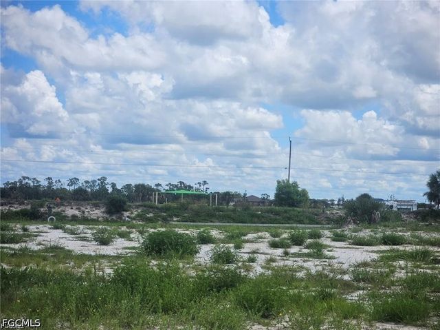 4511 NW 35th TER, Cape Coral, FL 33993