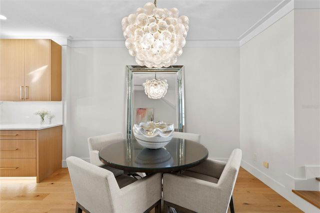 1067 PINELLAS BAYWAY S, St Petersburg, FL 33715