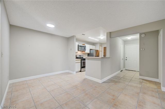 2200 South Fort Apache Road 1081, Las Vegas, NV 89117