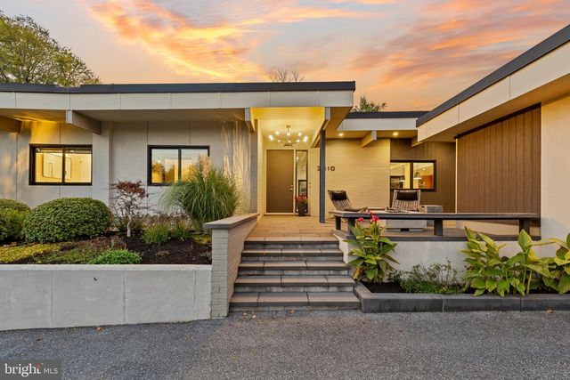 3410 WOODVALLEY DR, Pikesville, MD 21208